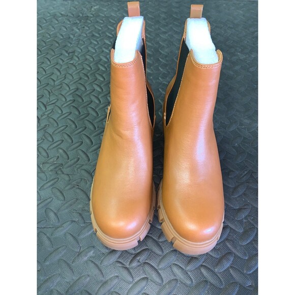 Madden Girl Women's Tessa Chelsea Boot Size 10 Brown - Picture 4 of 8